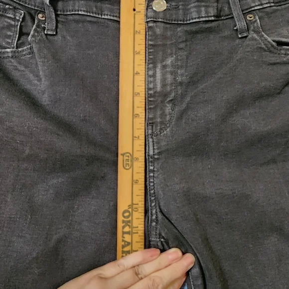 Levi's 725 Jeans Women's 16 W High Rise Bootcut Black 16W Boot Cut - Picture 5 of 9